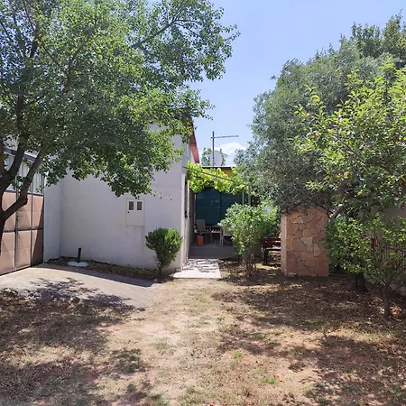 Country House Mia منزل ريفي