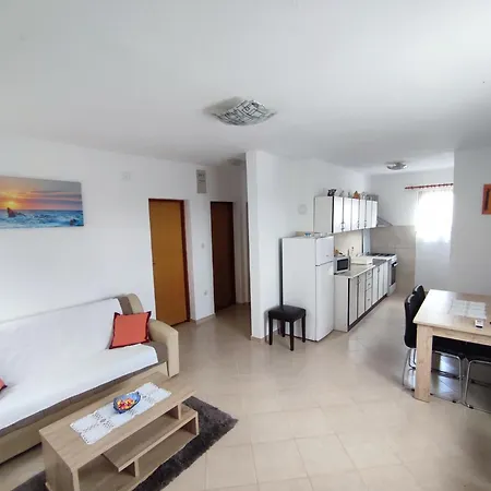 Country House Mia منزل ريفي