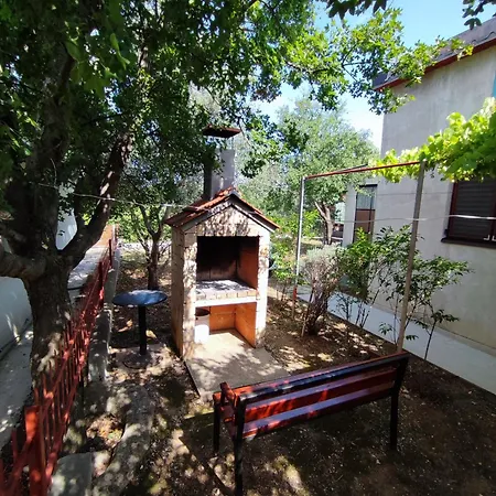 Country House Mia Country house Starigrad Paklenica